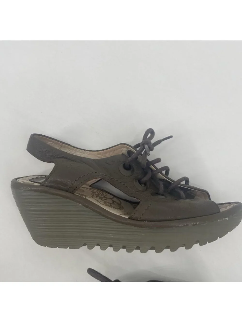 Fly London Women's Yifa Green Lace Up Wedge Sandal Size 36 US 5/5.5